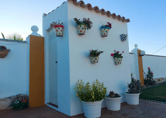 Villa Rosal- Solo familias y parejas